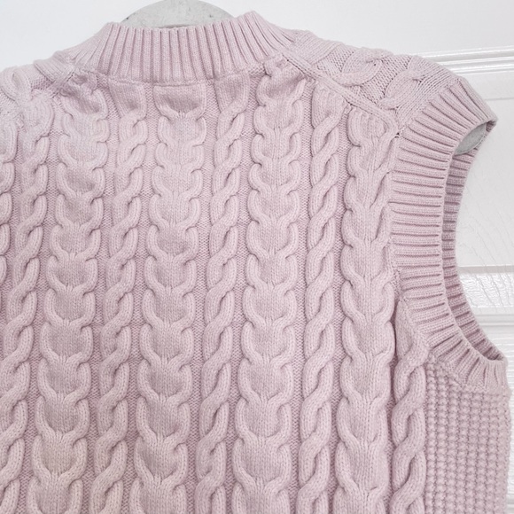 Aritzia Sunday Best winston Pink sweater vest - Picture 6 of 9